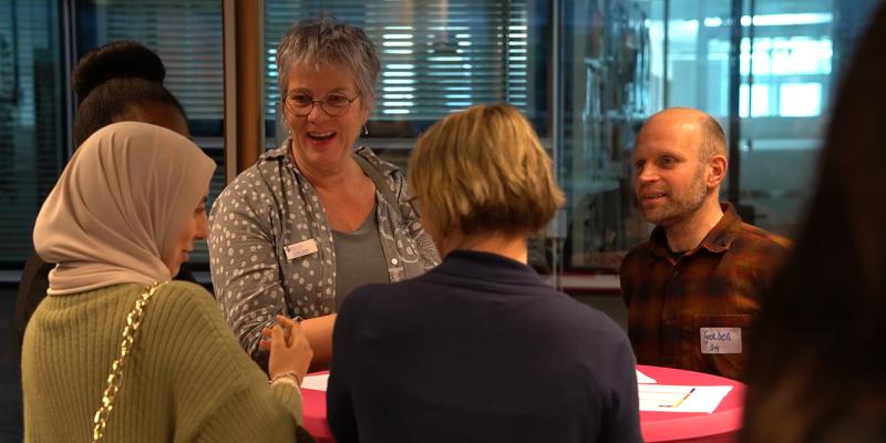 Werkplaats Sociaal Domein Zuid-Holland Zuid | Aftermovie: Kenniscafé 'Jonge alleenstaande ouders helpen naar financiële gezondheid!'